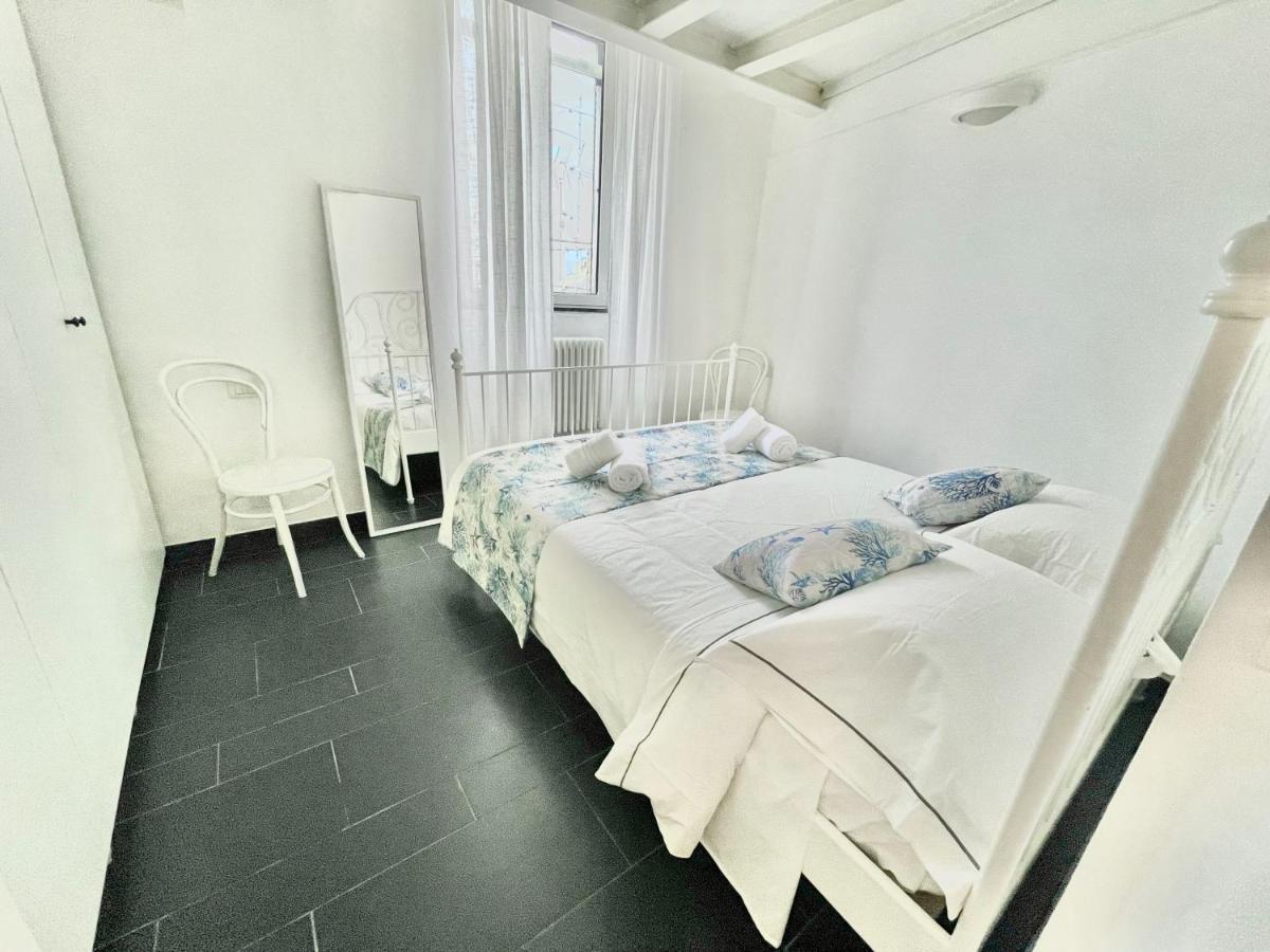 Cozy Loft Marina View Apartment Savona Exterior photo